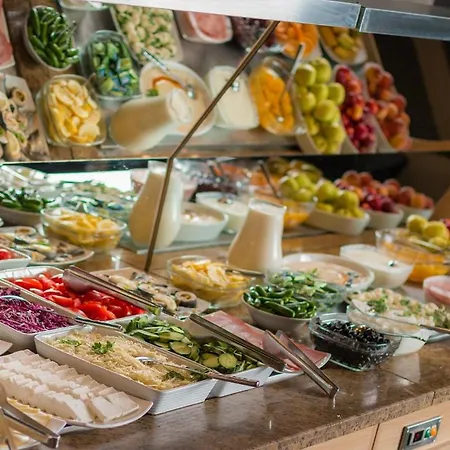 Platinum & Casino Szálloda Napospart