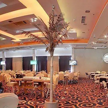 Platinum & Casino Szálloda Napospart