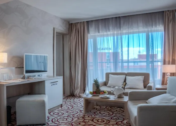 Hotel Platinum & Casino