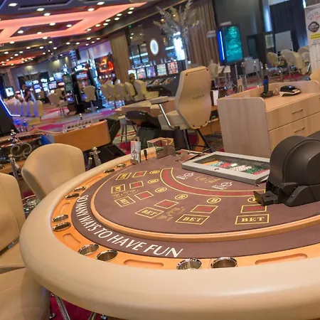 Platinum & Casino Sluneční pobřeží