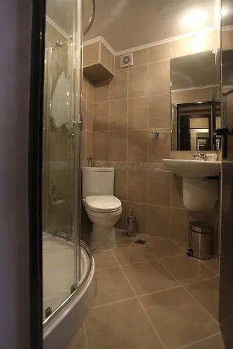 Platinum & Casino סאני ביץ'