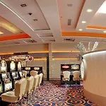 Hotel Platinum & Casino 4*