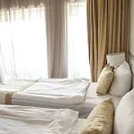 Hotel Platinum & Casino