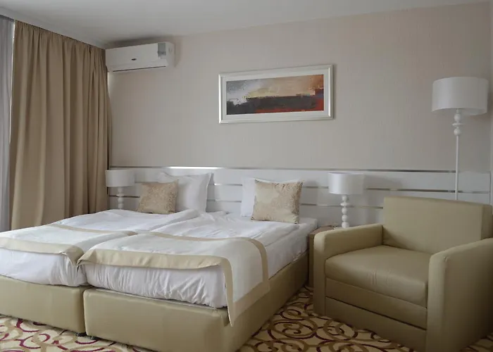 מלון Platinum & Casino